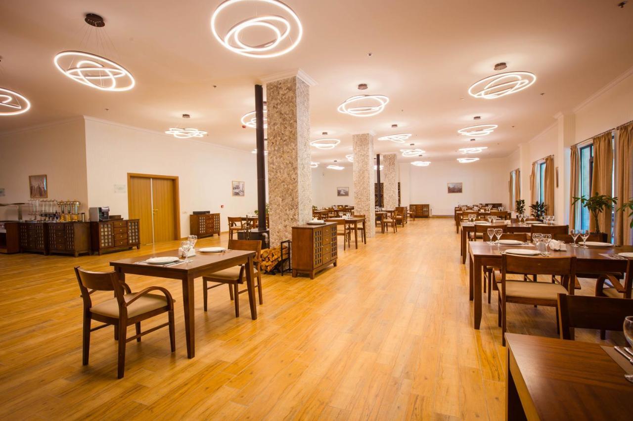 Gistola Hotel Mestia Kültér fotó