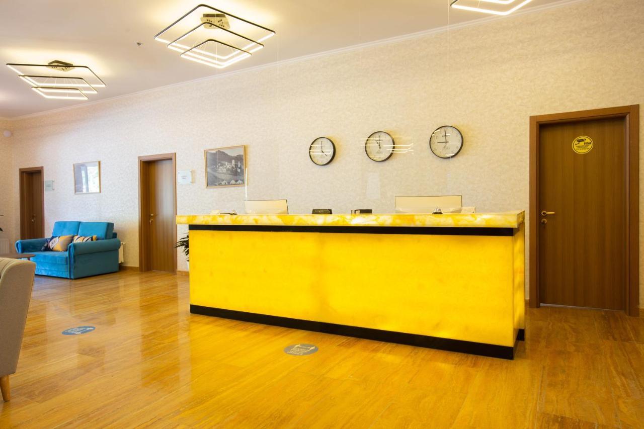 Gistola Hotel Mestia Kültér fotó