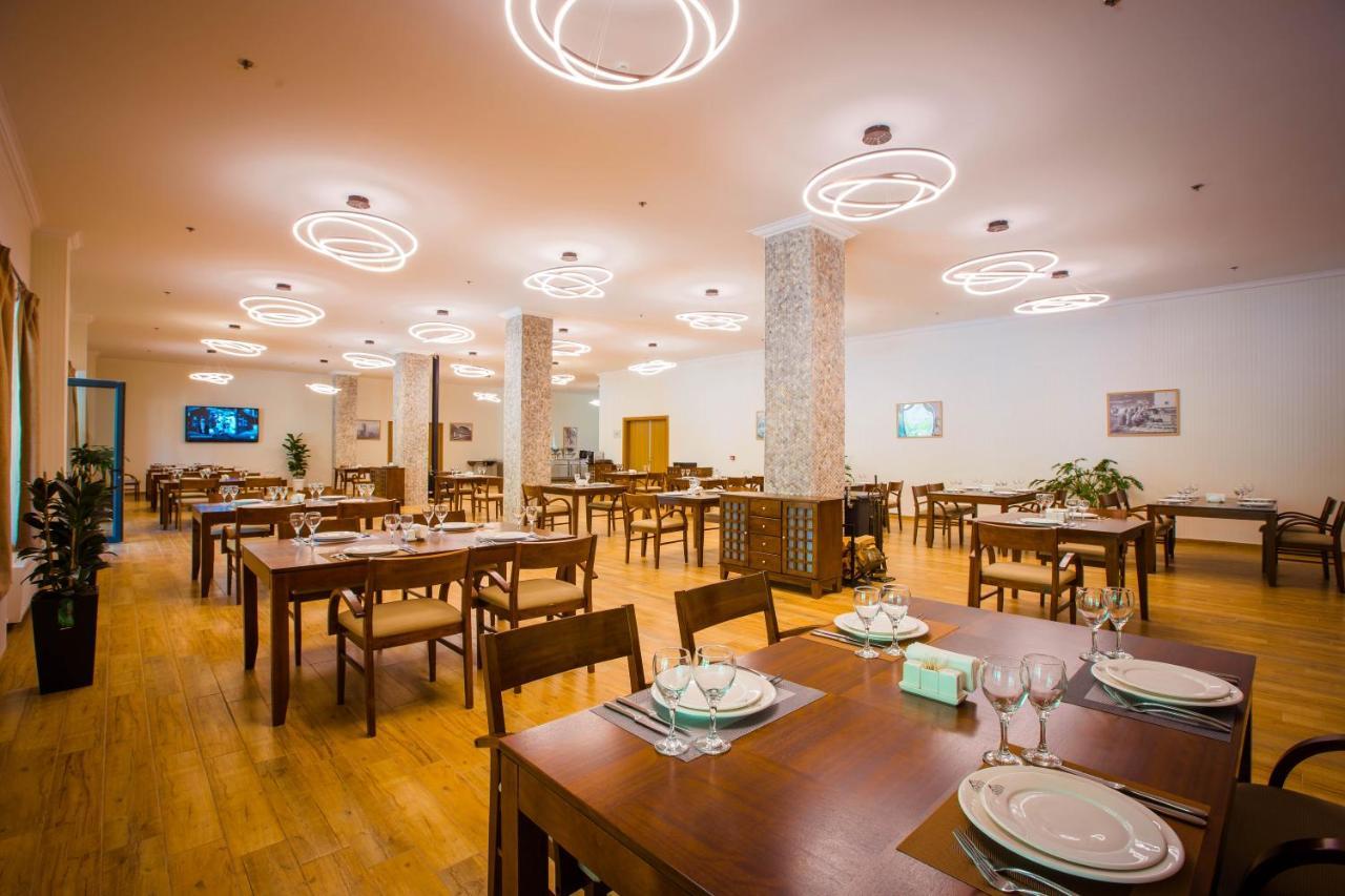 Gistola Hotel Mestia Kültér fotó