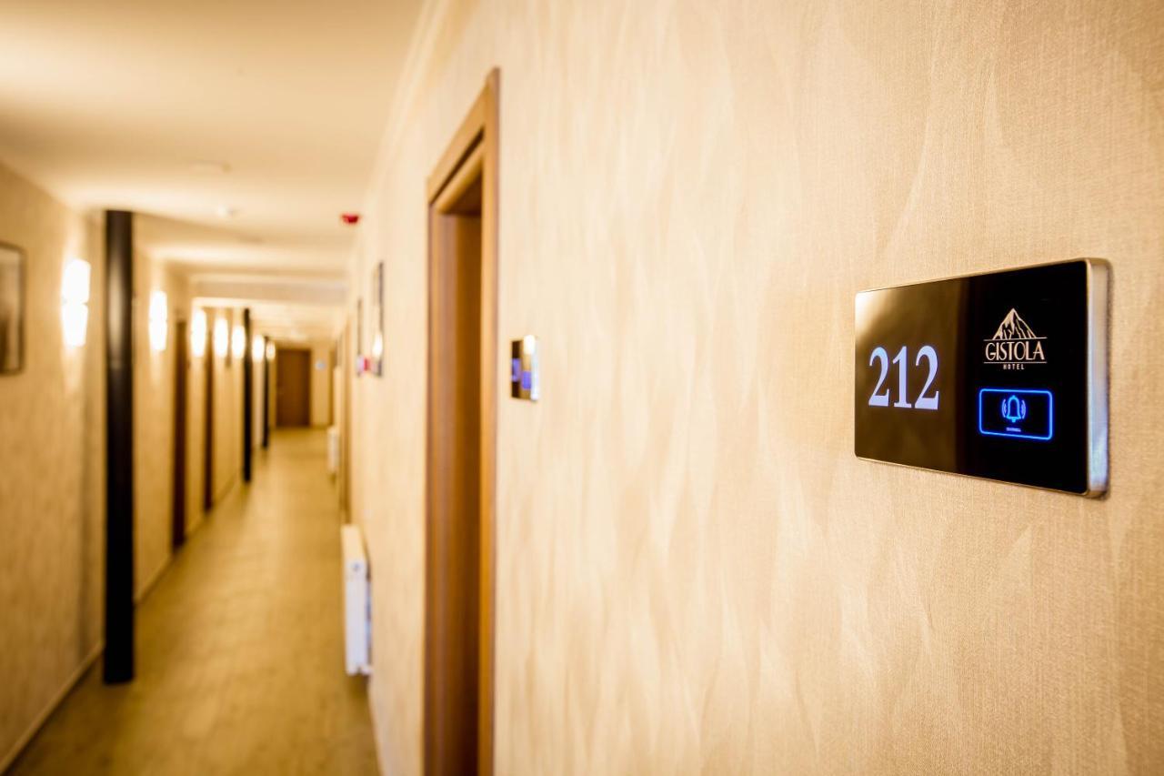 Gistola Hotel Mestia Kültér fotó