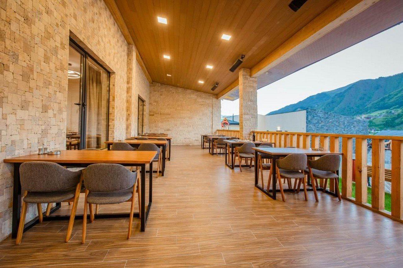 Gistola Hotel Mestia Kültér fotó